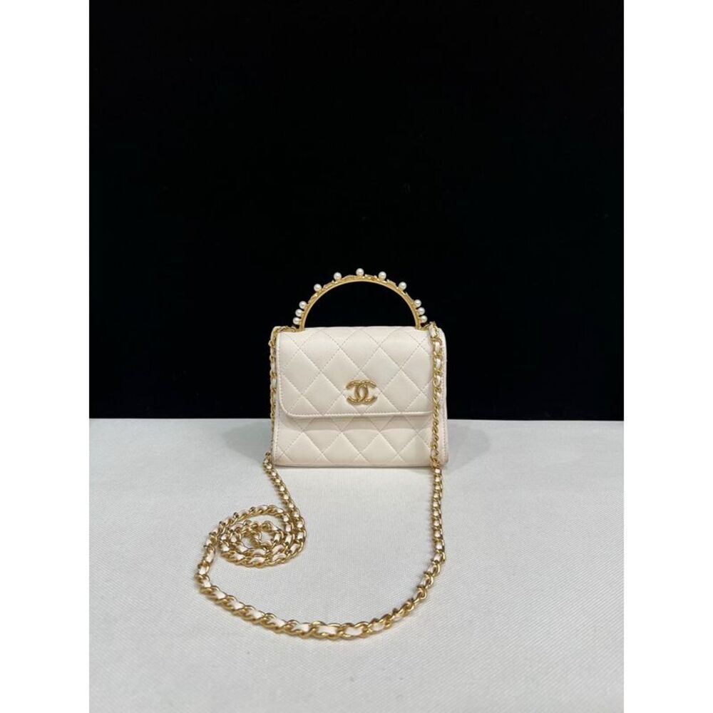 Chanel Women Pre-Loved Bag Very Good Condition
